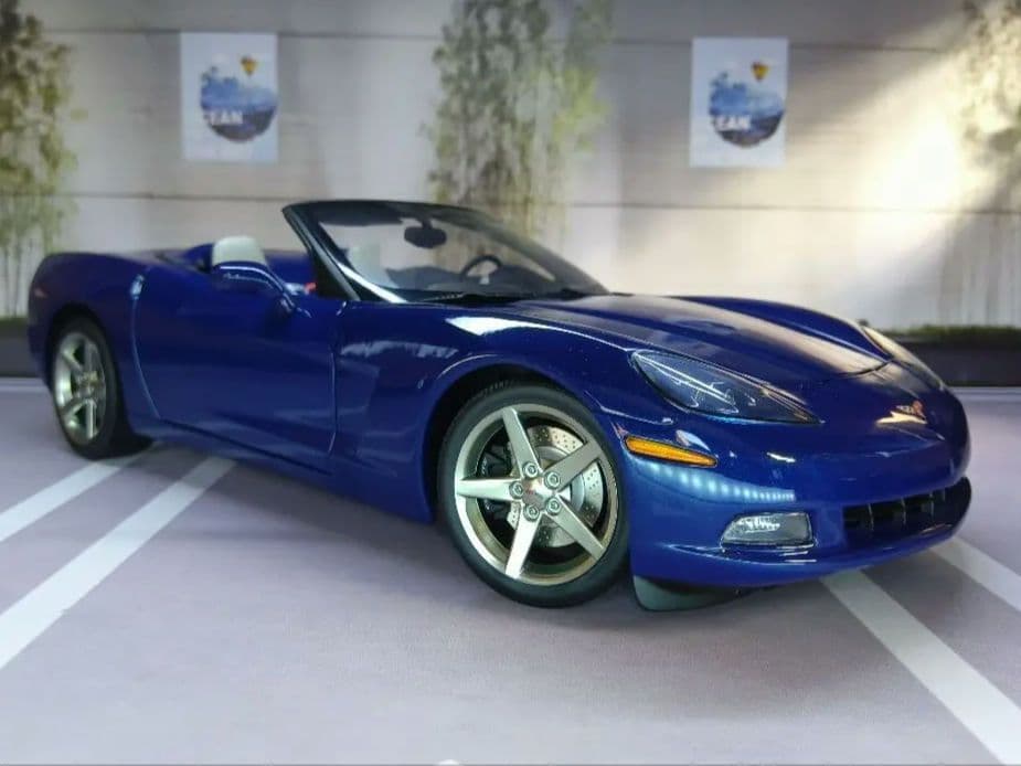 AUTOart 1/18 シボレー コルベット C6 コンバーチブル