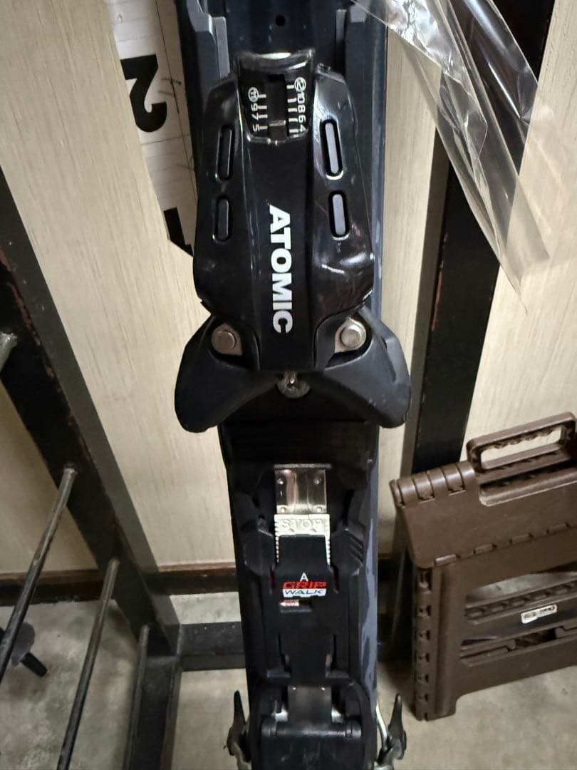 ATOMIC REDSTER 160cm スキー板