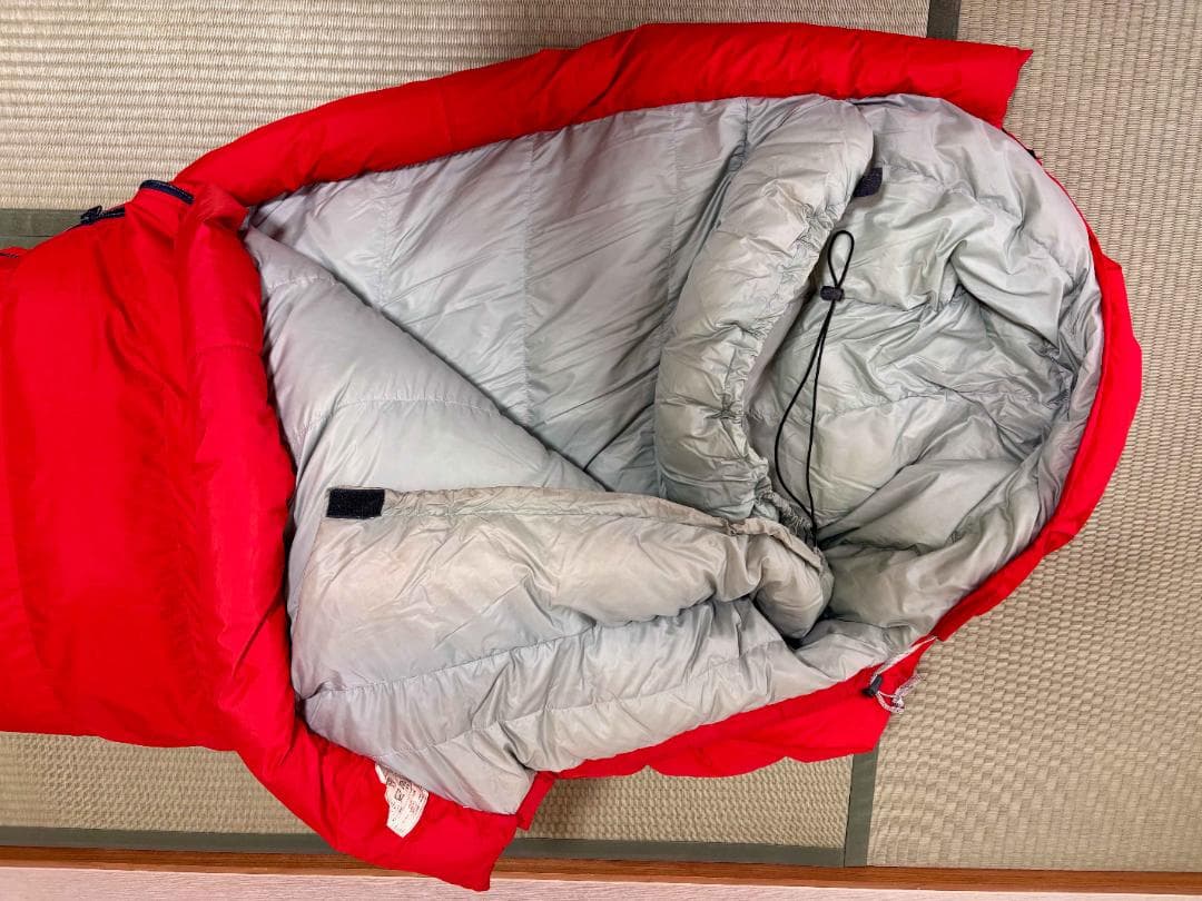 極暖シュラフ　Tianshan 赤 フード付き寝袋