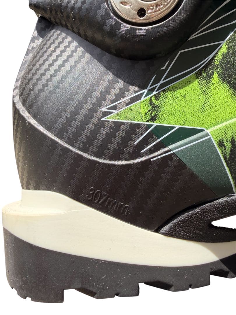 『新品・未使用』アトミック ウェイメーカー カーボン 110 スキーブーツ