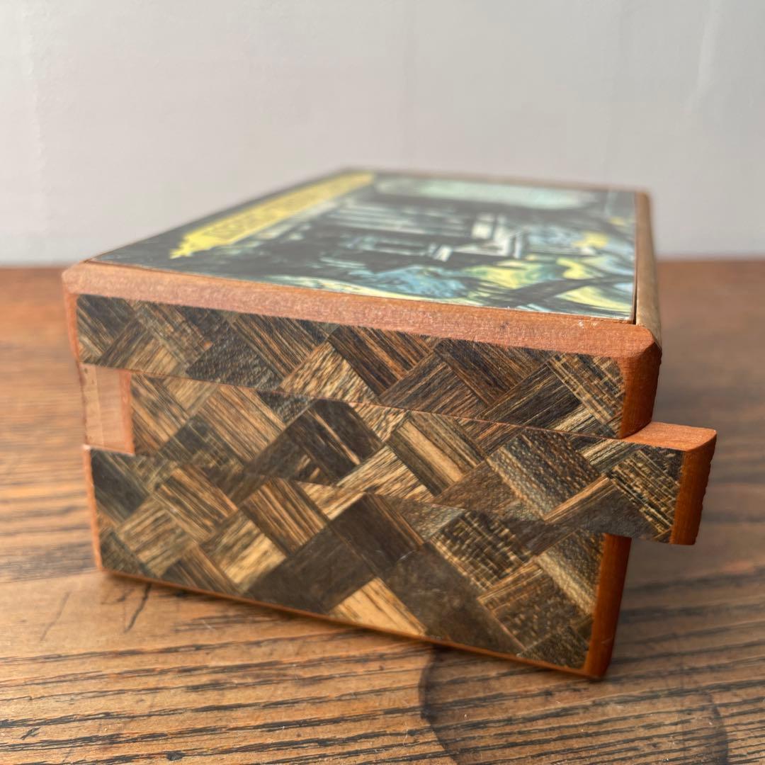 60年代ディズニー　アメリカ　ホーンテッドマンション　寄木細工　からくり仕掛け箱