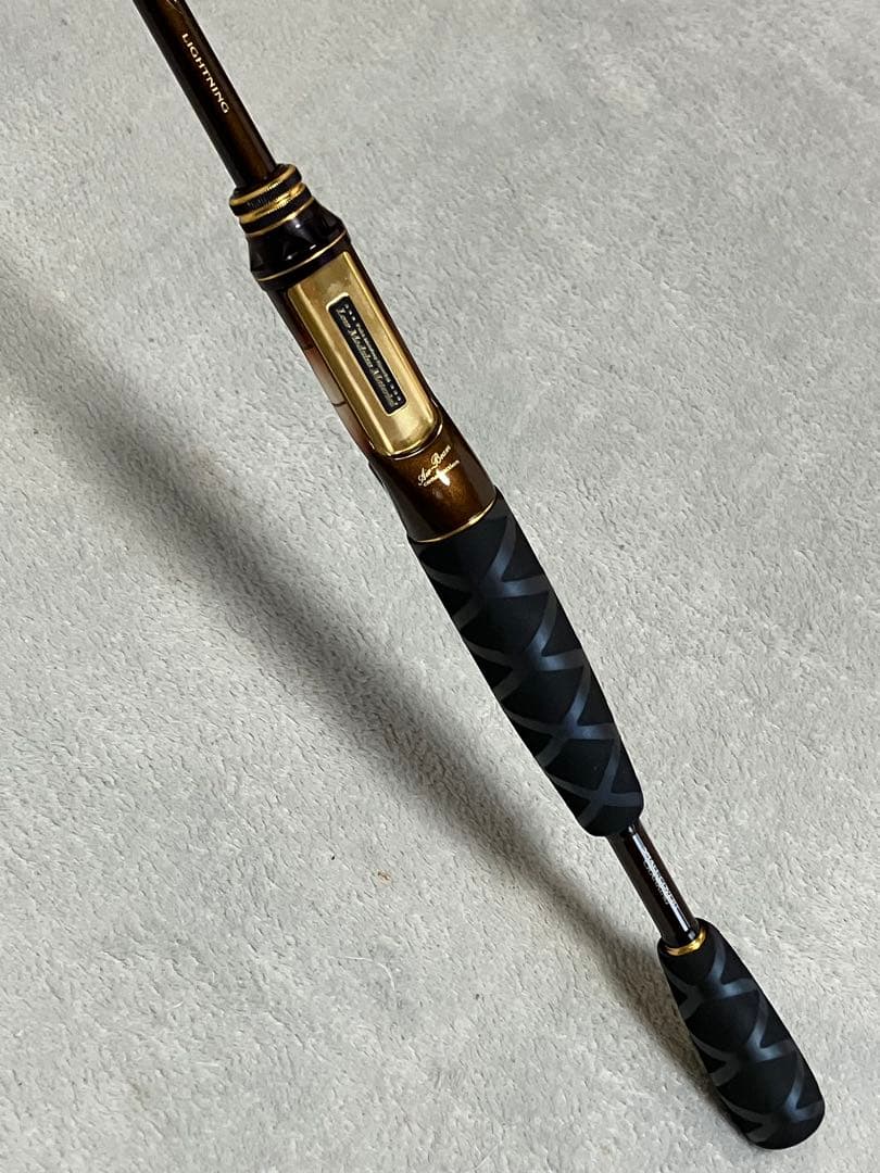 STEEZ LIGHTNING 681MLFB-LM バスロッド