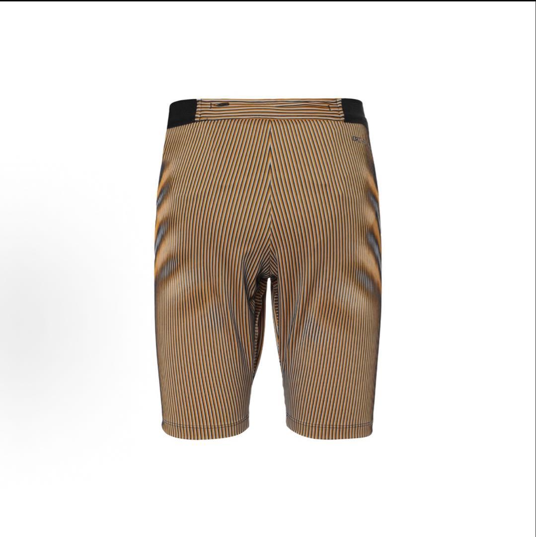 日本未発売色NIKE メンズランニング ナイキ DF ADV エアロスイフト