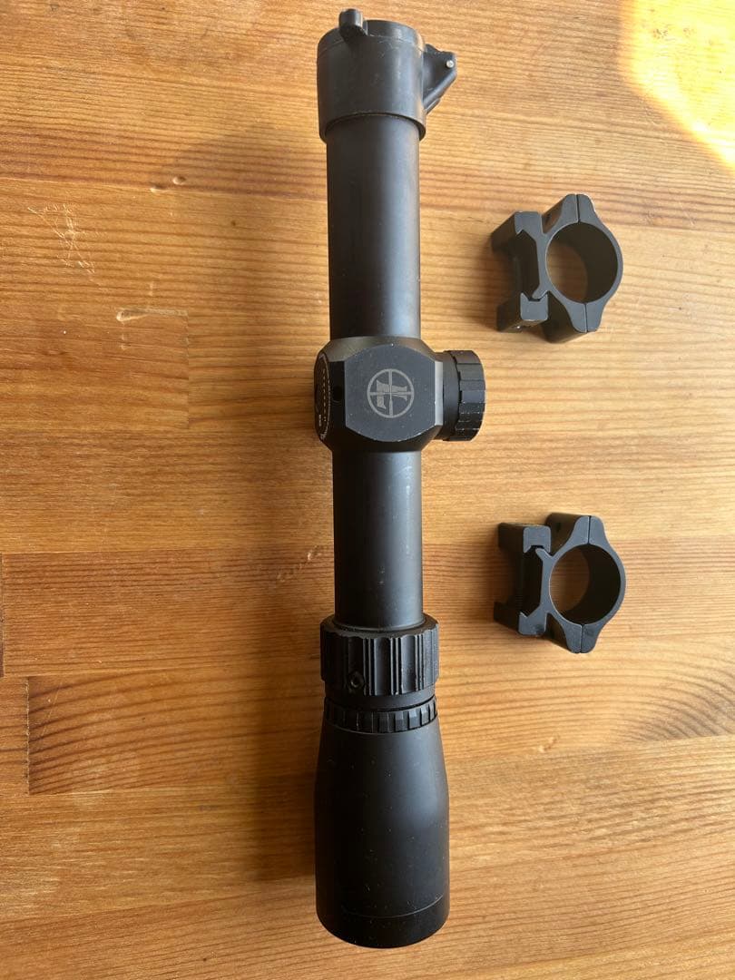 kwskzzz スコープ(リューポルド) 1.5-4倍 マウントリング付き