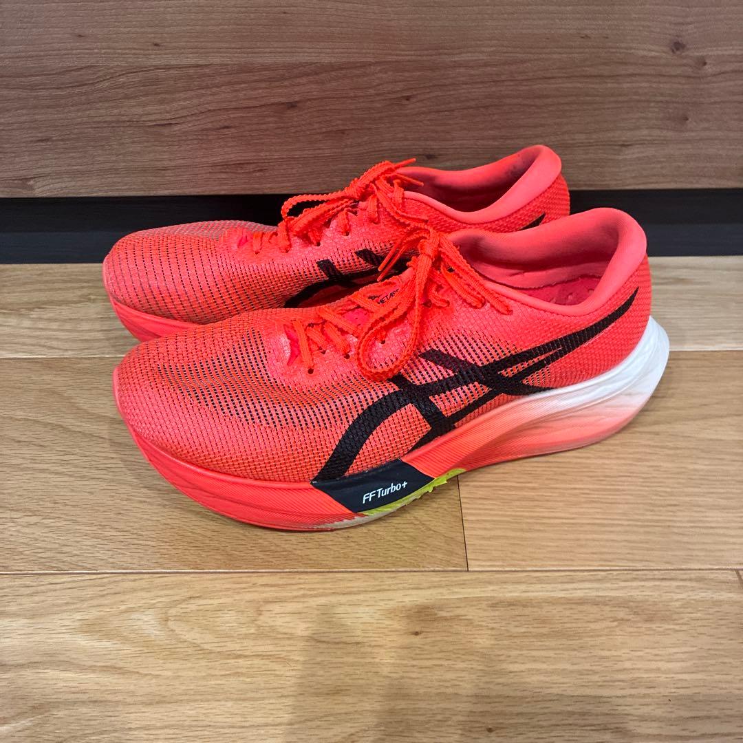 【美品】アシックス/メタスピードスカイパリ26.0㎝ランニングシューズ専用箱付き