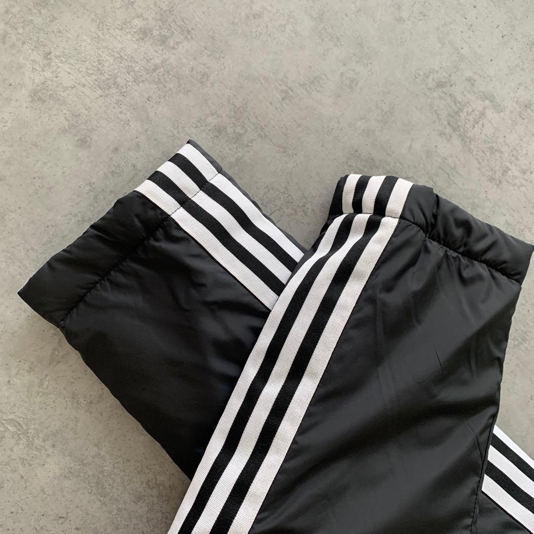 未使用✨アディダスadidas ブラック ベンチコート ストライプ