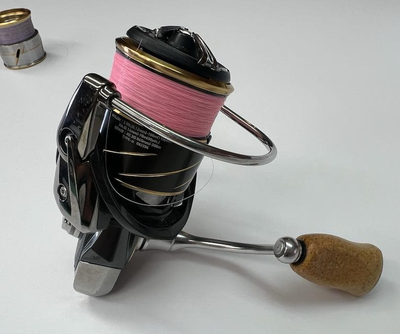 ダイワ　20 ルビアス FC LT2000S +SLPスプール、コルクノブ