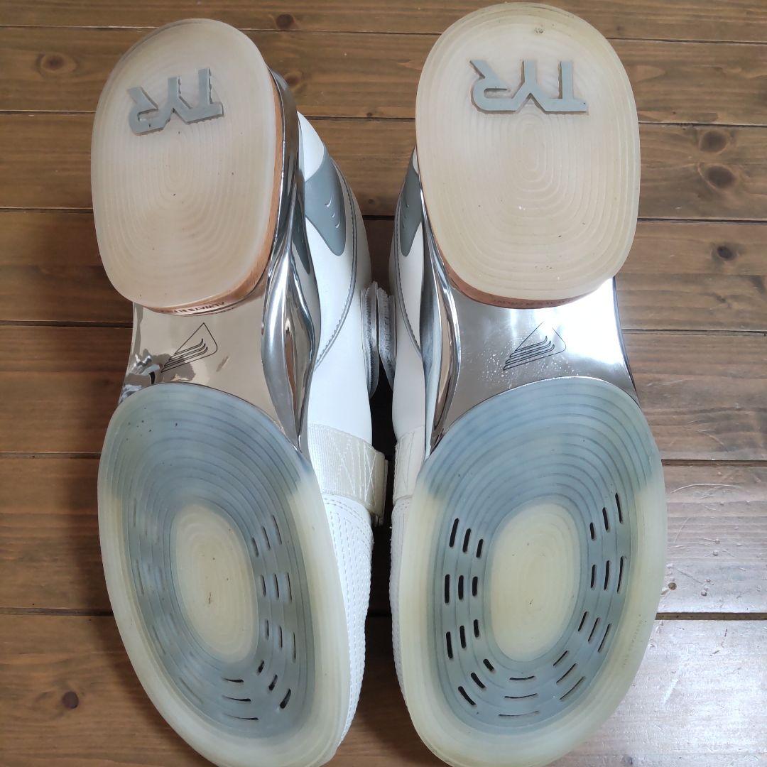 ティア TYRFORCEエリートカーボンリフター シューズ