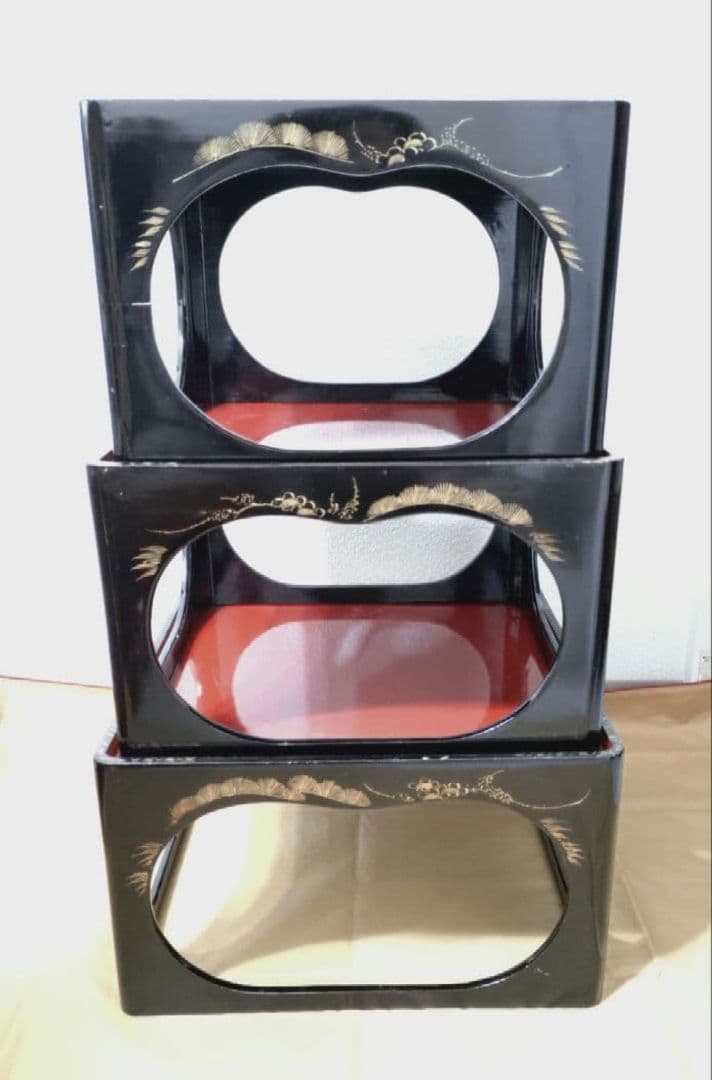 漆器　沈金金蒔絵　木製　脚付きお膳　大中小　御膳　殿様膳　本膳　骨董　時代物