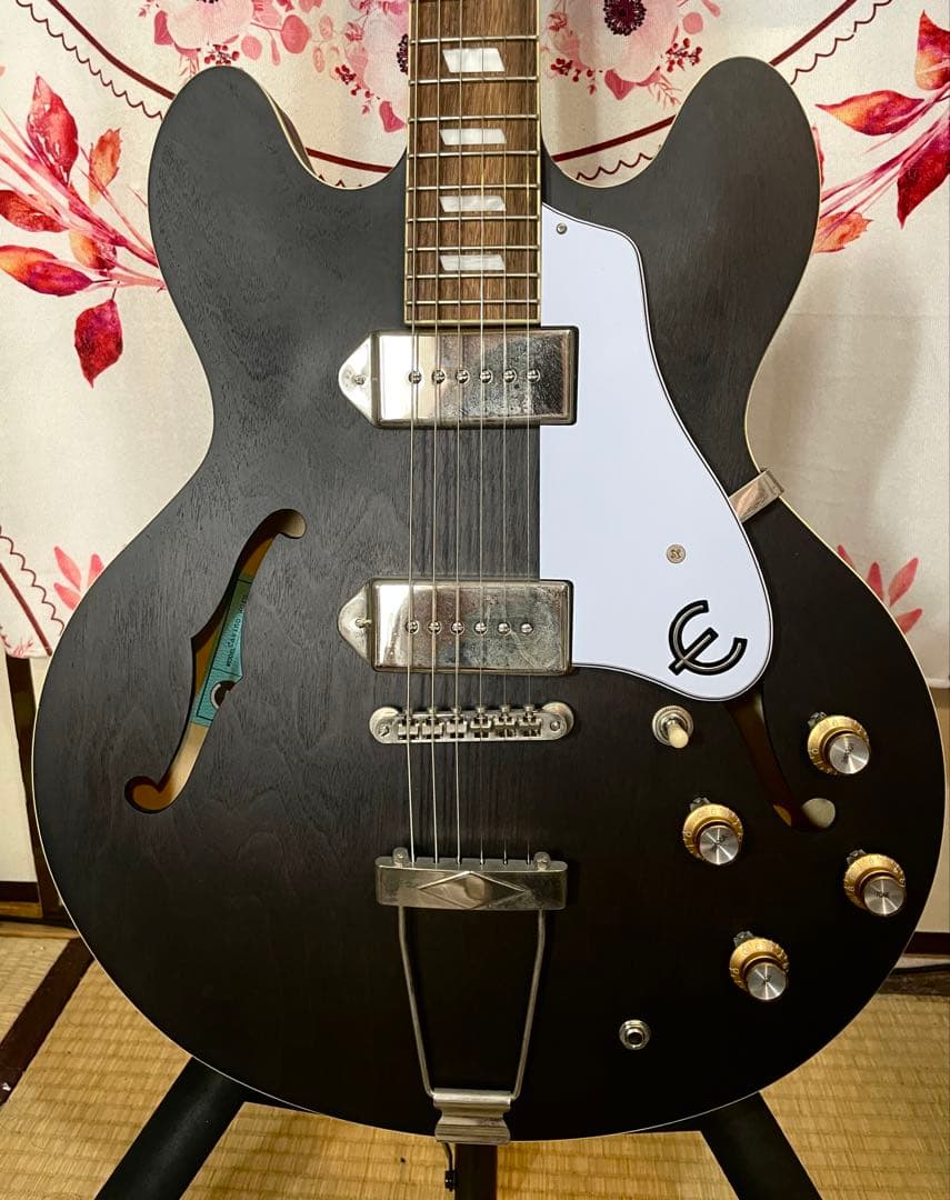 ギター Epiphone Casino Worn Ebony