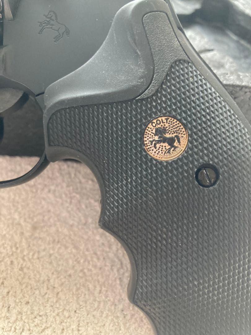 ジャンク　東京マルイ コルトパイソン 357マグナム 4インチ ガスリボルバー