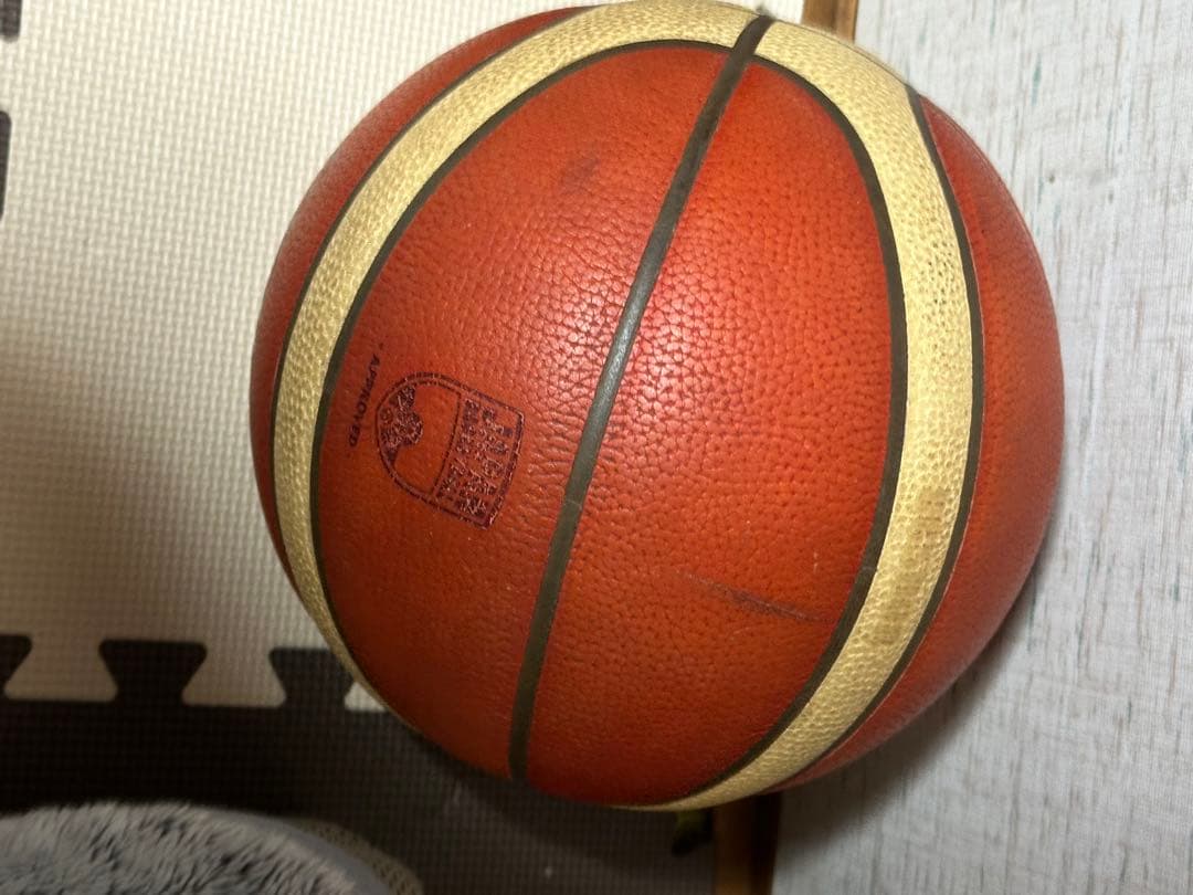 (ラスト値下げ！！)molten FIBA バスケットボール7号球本革