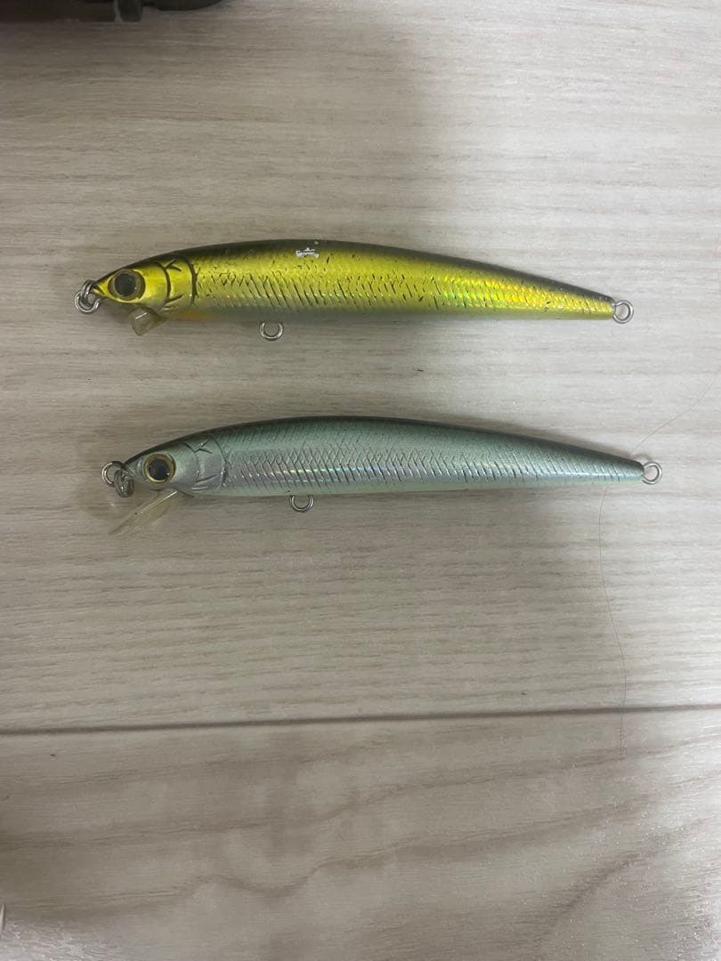 フラッシュミノー13個、インスパイアミノー1個 他15個セット　収納ケース付