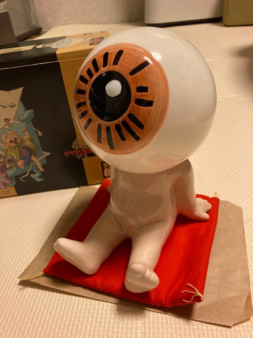 ゲゲゲの鬼太郎 目玉おやじ 陶器製貯金箱 レトロ ゲゲゲBOX80's