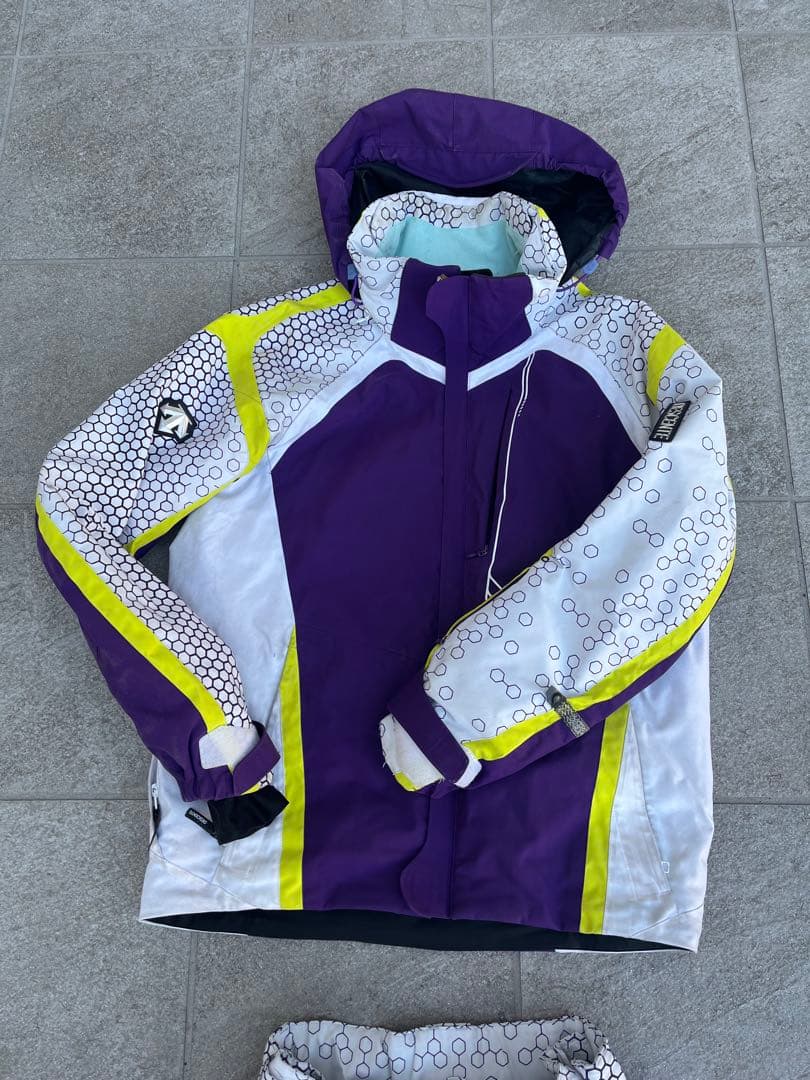 値下げ　スキーウェアセット デサント　comp