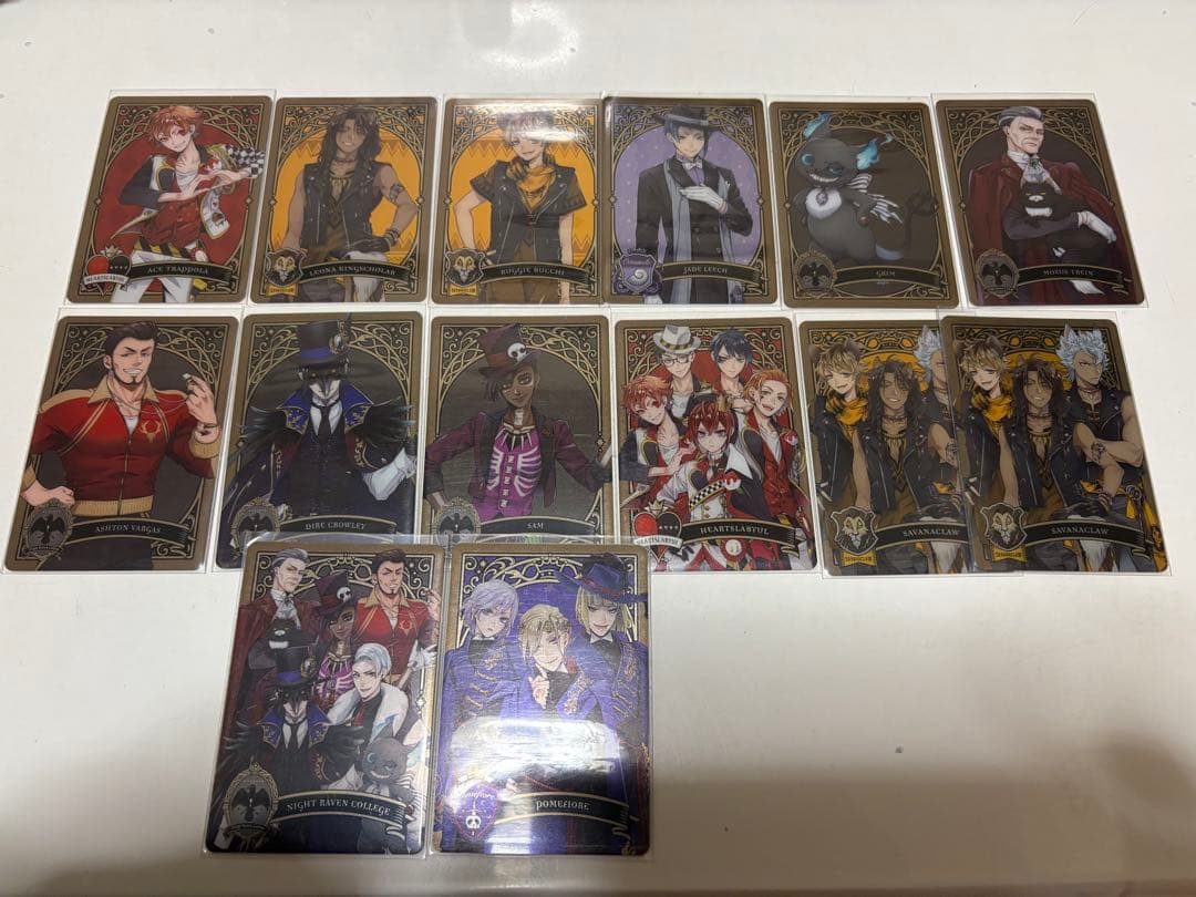 ツイステ　メタルカード　SDカード　制服　式典服　実験着　運動着