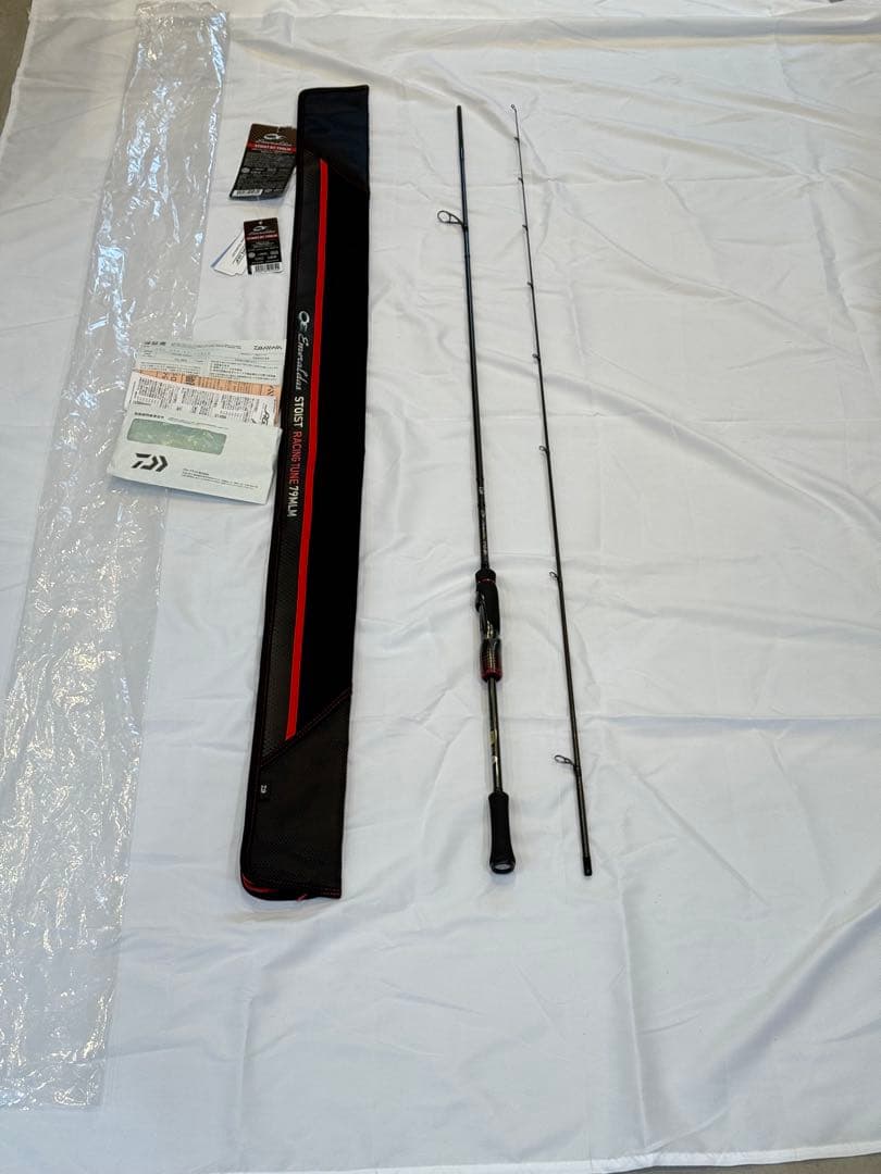ダイワストイストRT 79MLMエギングロッド　ティップカバー、ロッドベルト付き