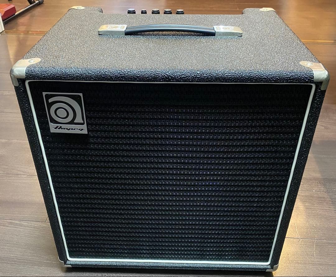 Ampeg BA-112 ベース用アンプ