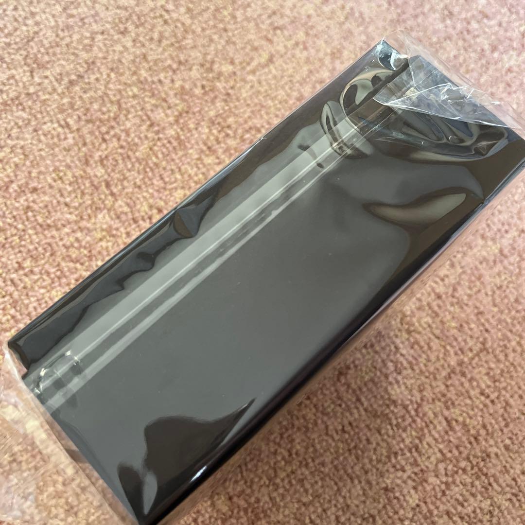 女王蜂　 qb luxury Logo mini bag ショルダー　パスケース