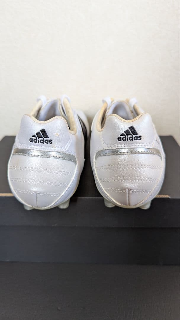 adidas パティークX サッカースパイク　アディダス 新品