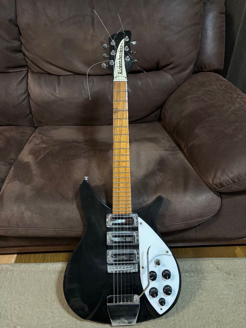 Rickenbacker 325タイプ　トレモロアーム