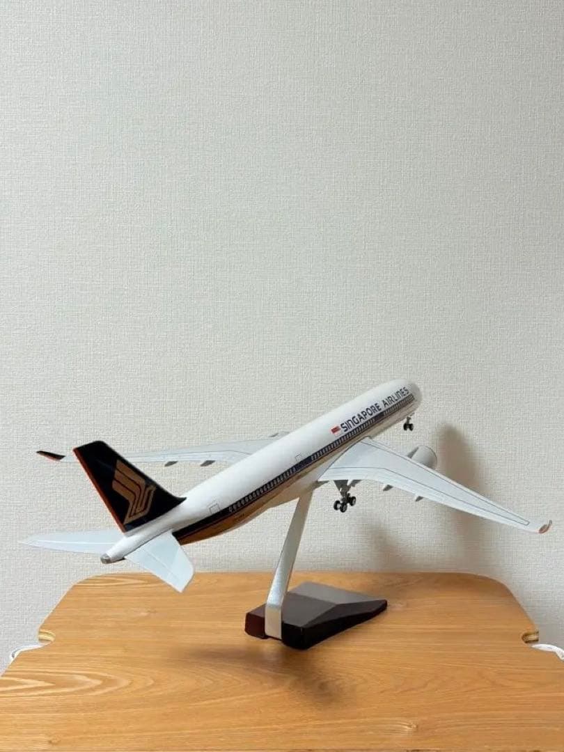 航空機・ヘリコプター Singapore Airlines Airbus A350 1/160