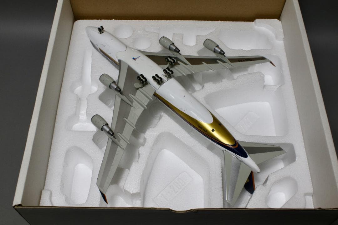 レア シンガポール航空 B747-400 1/200 Inflight 完成品