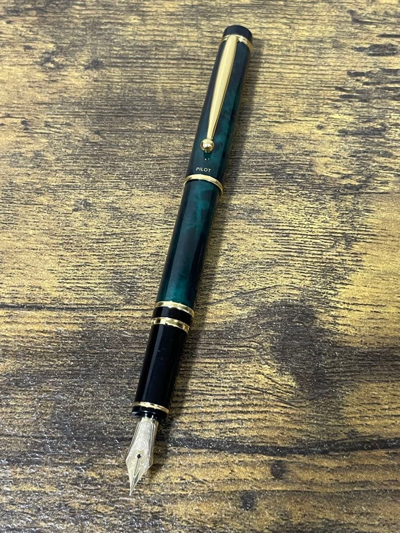 試筆のみ　1995年製　旧型　グランセ　14金　細字　グリーン　マーブル　万年筆