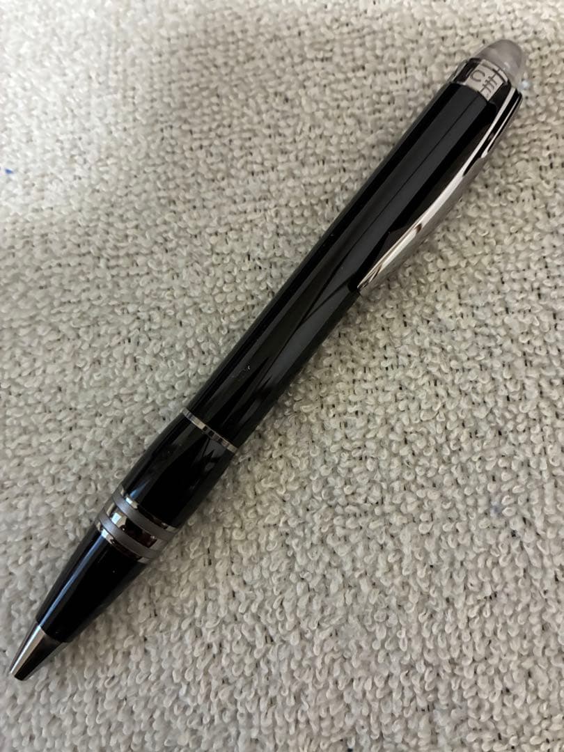 ◾️モンブラン◾️スターウォーカー ボールペン◾️化粧箱、サービスガイド付属◾️筆記良好