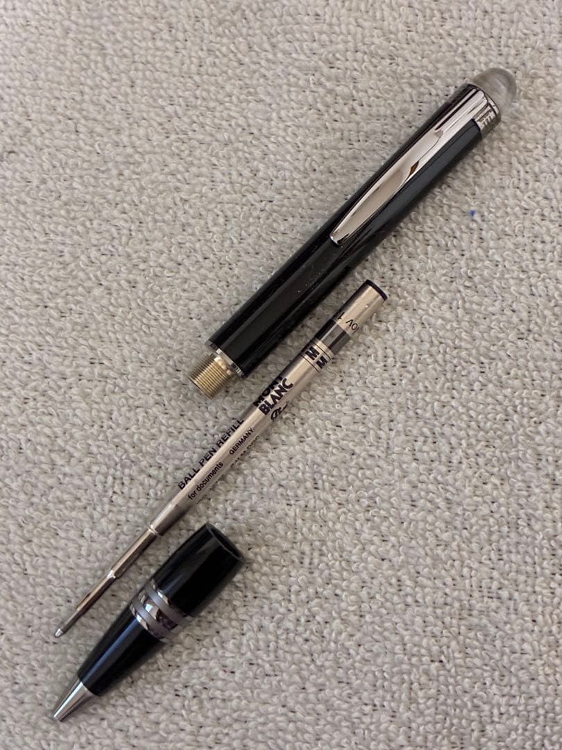 ◾️モンブラン◾️スターウォーカー ボールペン◾️化粧箱、サービスガイド付属◾️筆記良好
