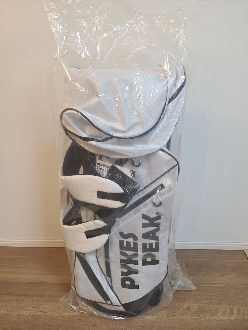 新品未使用　PYKES PEAK スタンド式キャディバッグ ホワイト