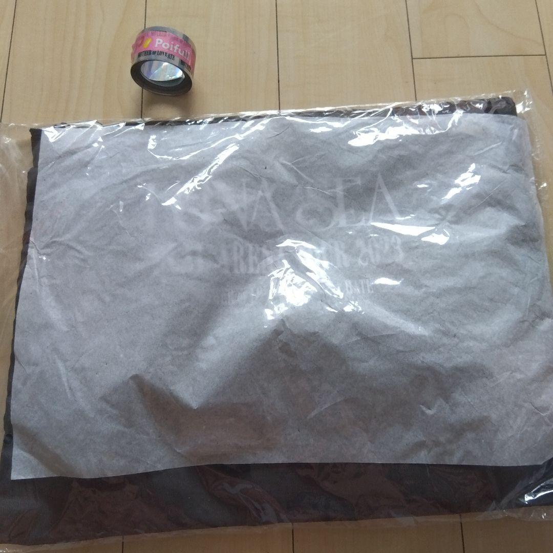 LUNASEAダルマとVip特典トラベルポーチ　銀テセット