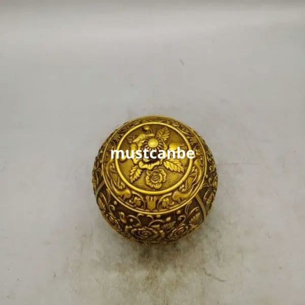 銅 細工 茶道具 浮彫り花開富貴銅缶 円形茶筒 客間 装飾品 工芸品 置物