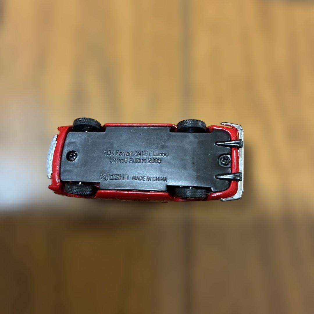 ダイドー Ferrari ミニカー ディスプレイケース+ミニカー６台