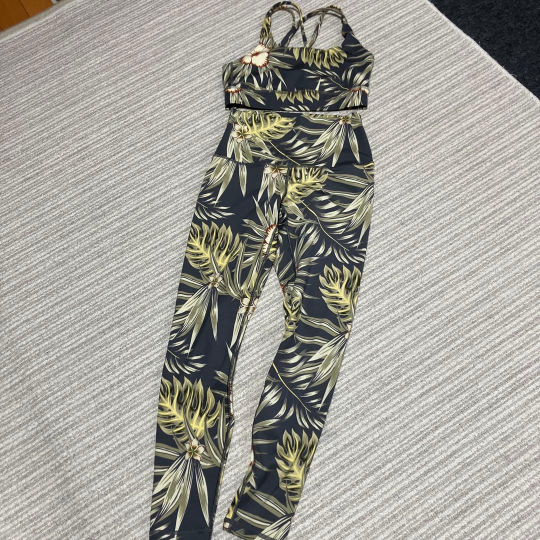 SUKALA スカーラLAVA. トロピカル柄　セットアップ