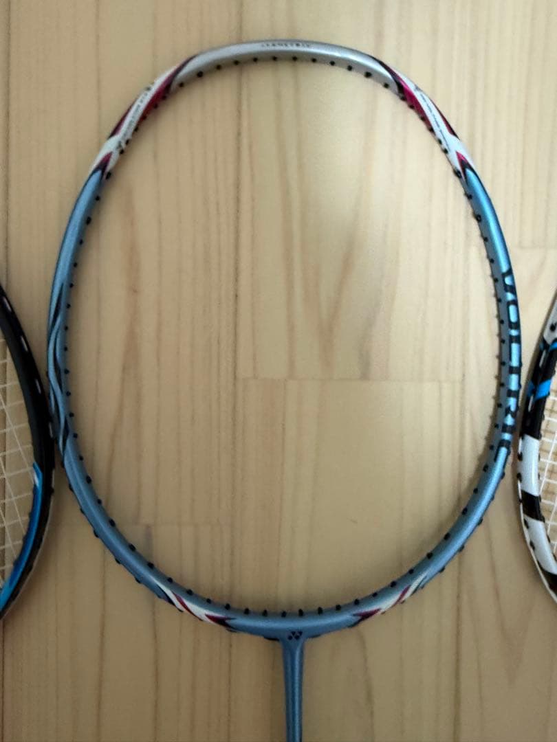 【最安値】バドミントンラケット3本セットケース付き！