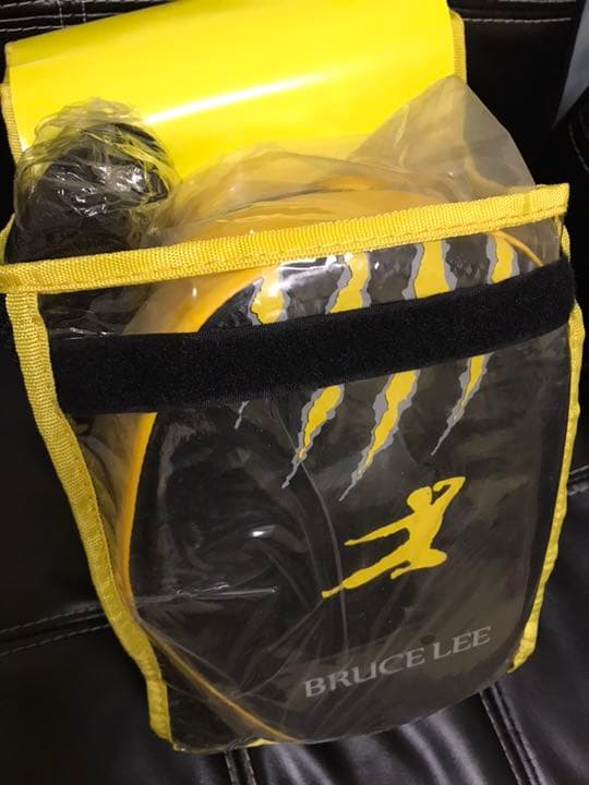 ブルース・リー パンチングミット