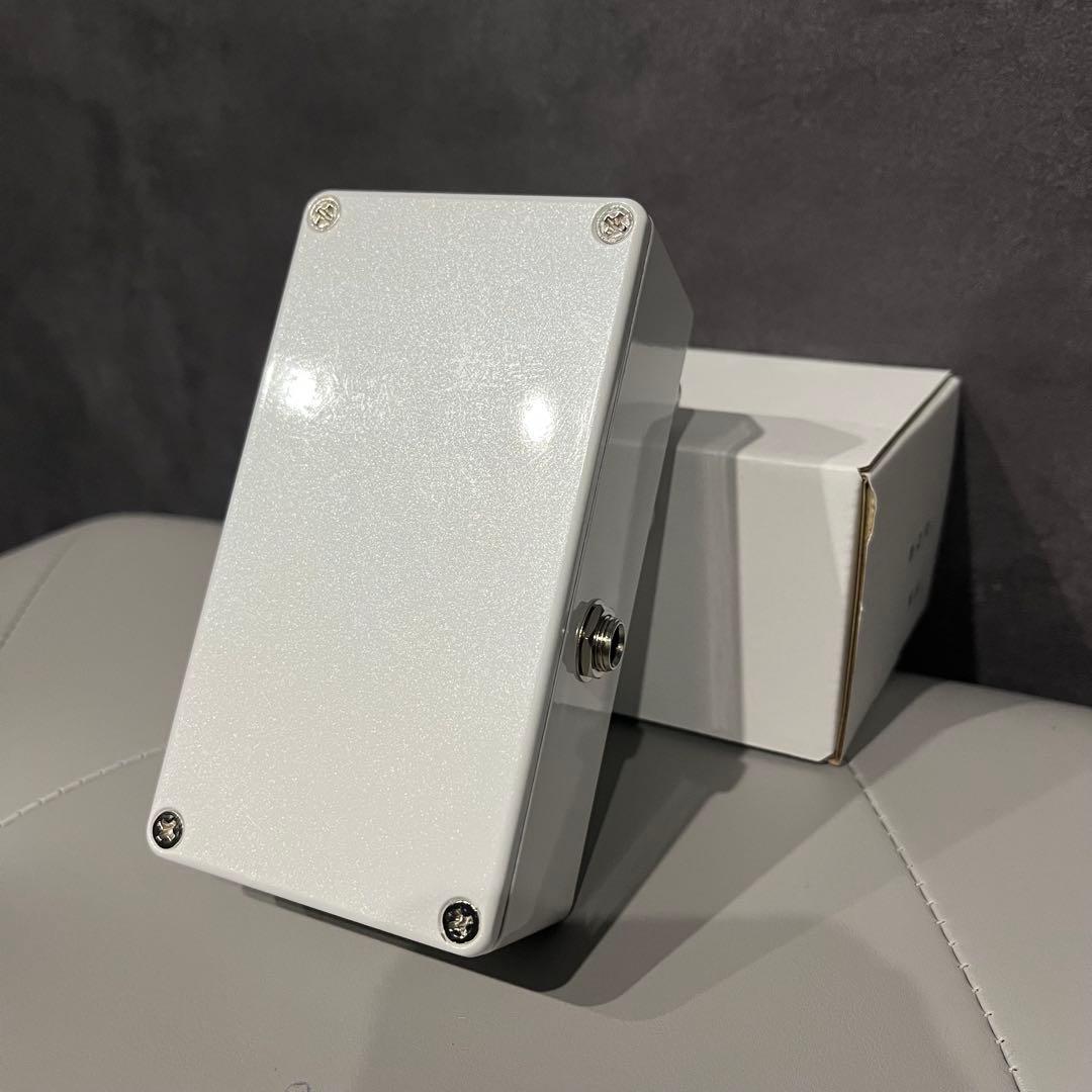 ギター 's effects BOR - White