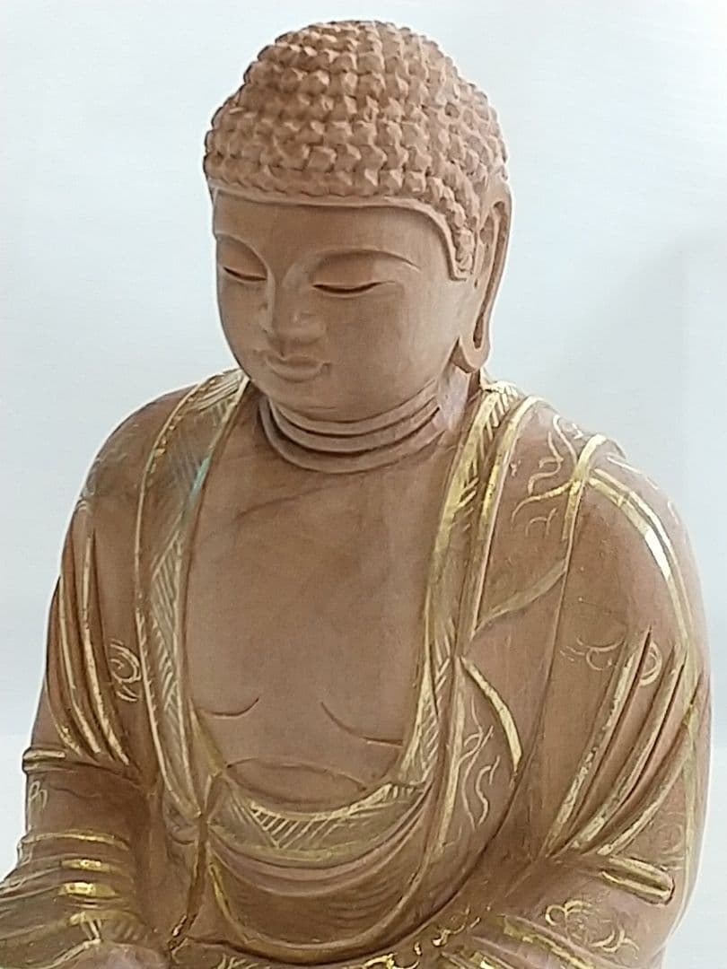釈迦如来坐像 2.5寸 #327 像のみ 金彩有 お釈迦さま ◆白檀 木彫 仏像