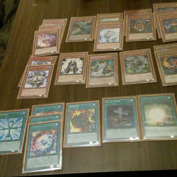 トリクラ、ジェムナイト、電光雪花軸