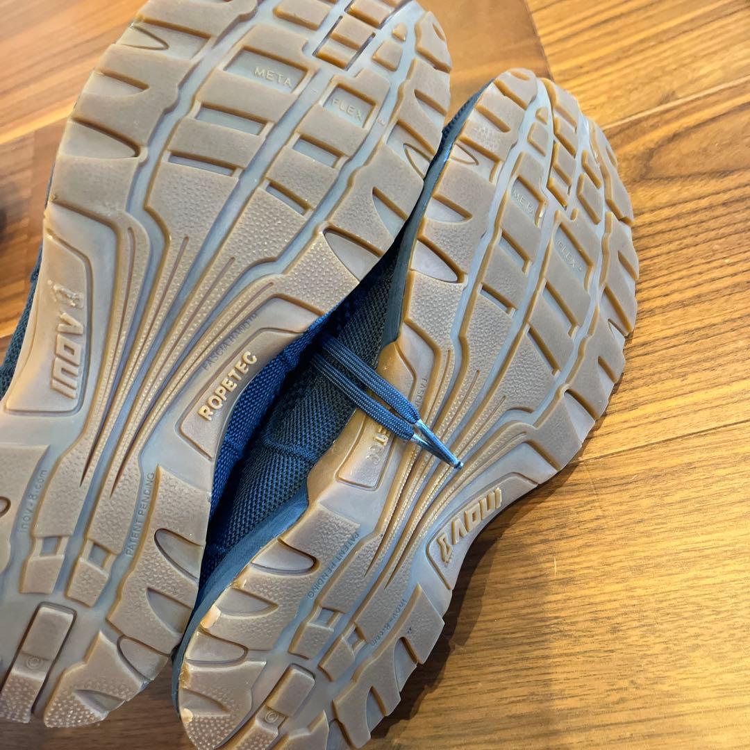 INOV-8 トレーニングシューズ ダークブルー