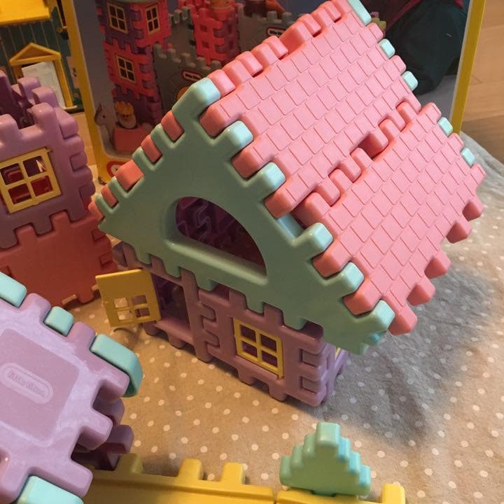 リトルタイクス　トドルドッツ　お城　パステル　ワッフルブロック