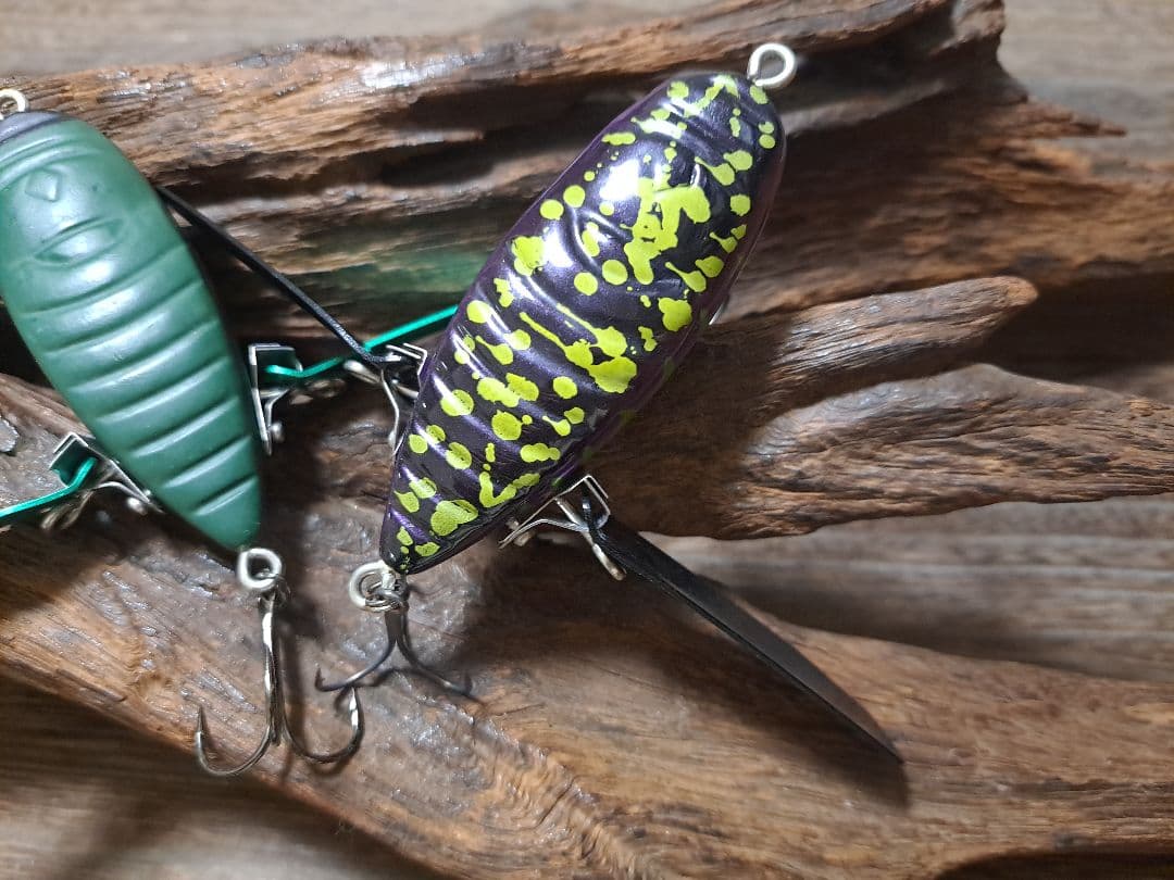 イマカツ　アベンタクローラーRS　限定カラー　2個セット