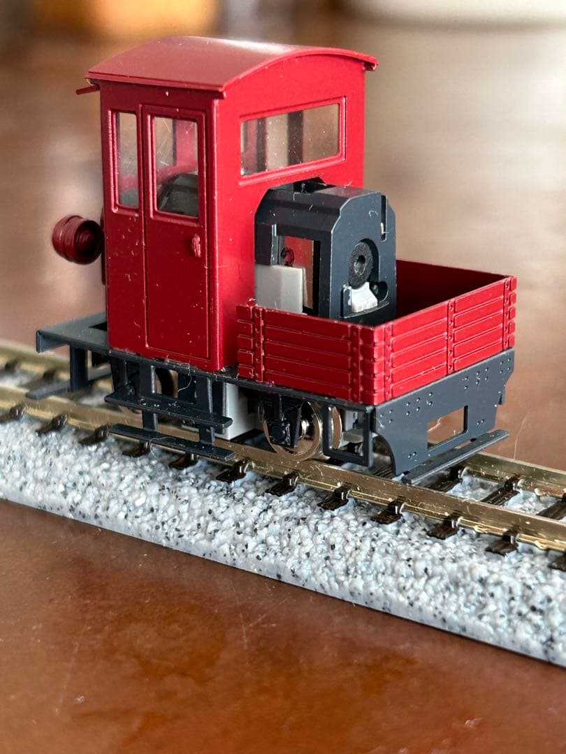 ペアーハンズ　HOナロー 9㎜ゲージ　ピックアップ型レールカー メーカー完成品