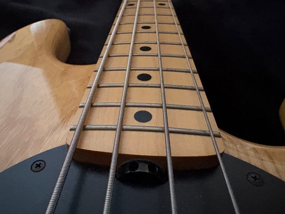 【美品】Music Man StingRay 4弦ベース 純正ケース付