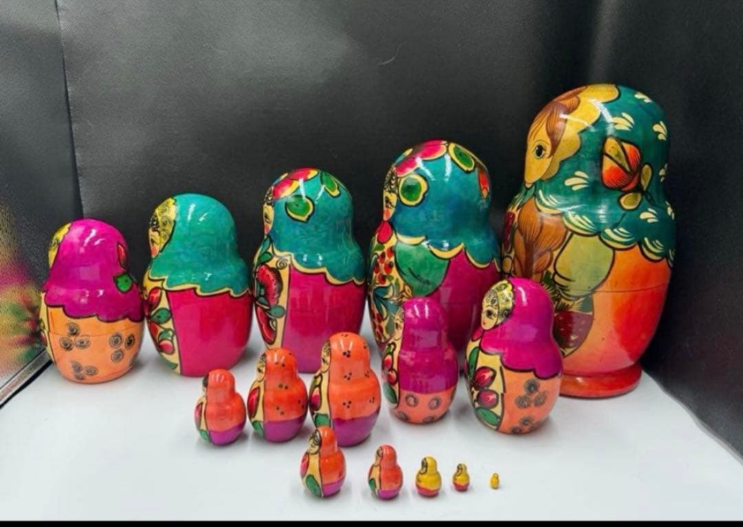 セール‼️ソビエト　アンティーク　マイダン地方　マトリョーシカ　15組　現状