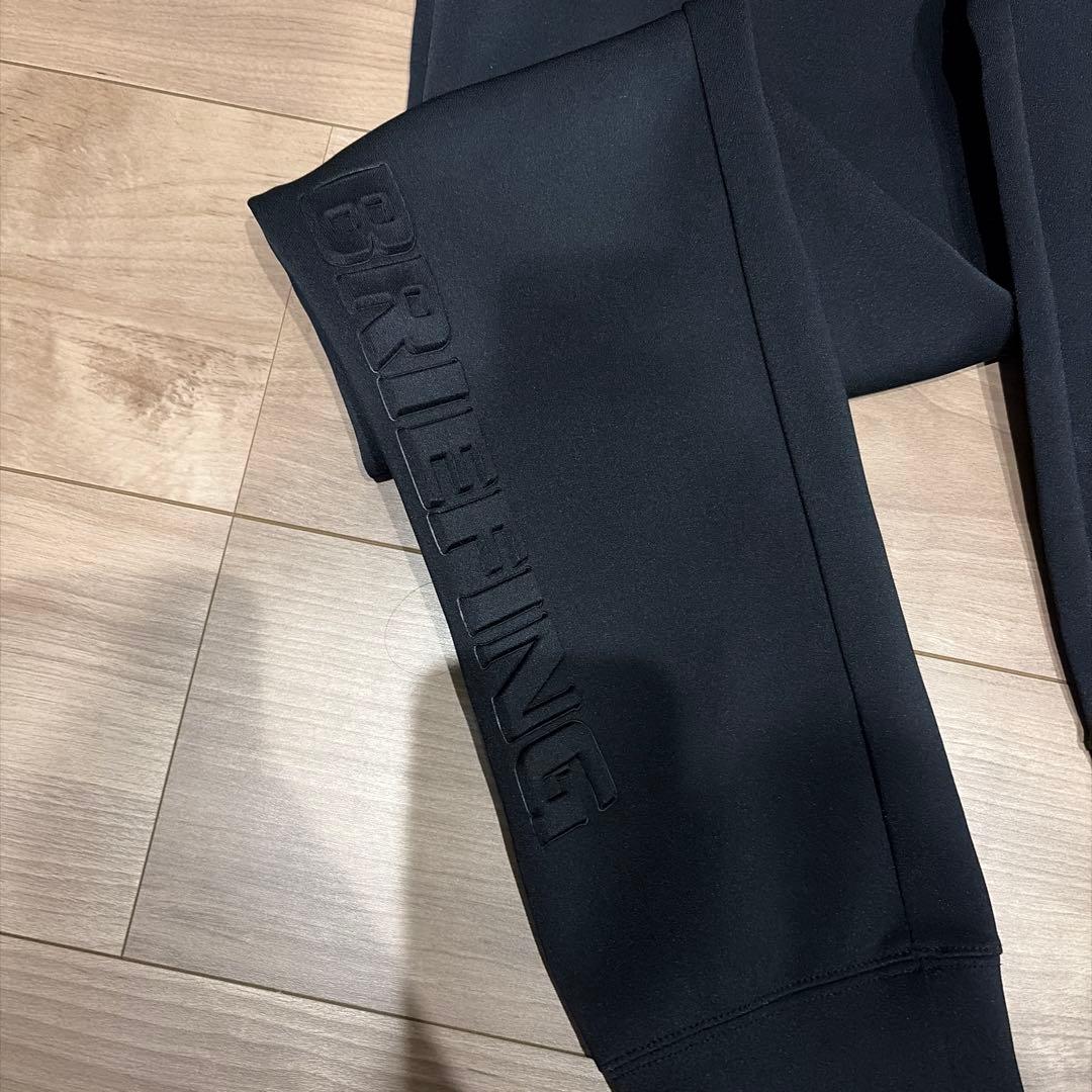 BRIEFING ブラックパンツ