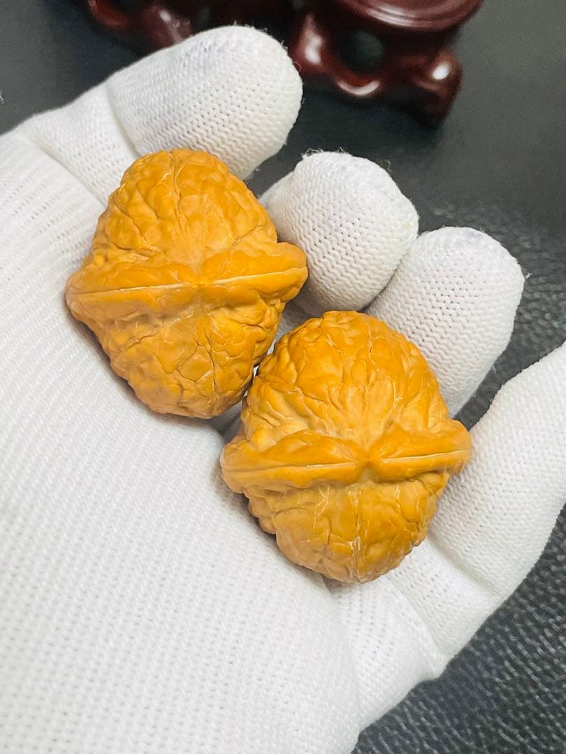 厚揚げNo.405❤️遊ぶクルミ　文玩核桃 希少変異種　舎利