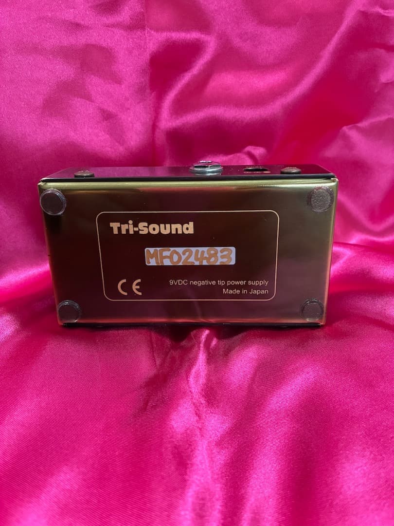 （美品：元箱付き）VEMURAM myriad FUZZ ギターエフェクター