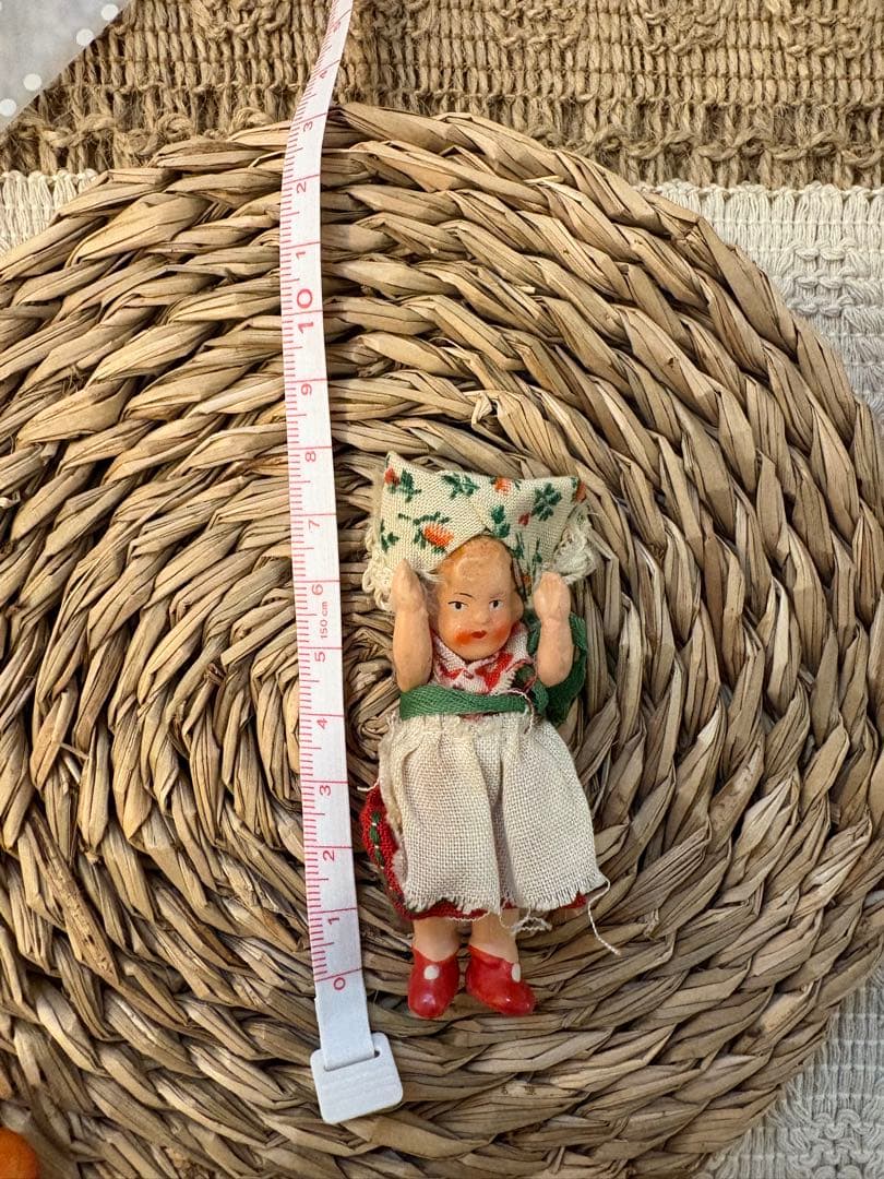 ドイツ　アンティークドール　民族衣装